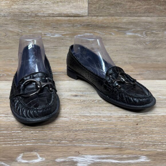 Stuart Weitzman Women’s Croc Embossed Black Patent Leather Loafers Size 8.5 - Picture 5 of 6